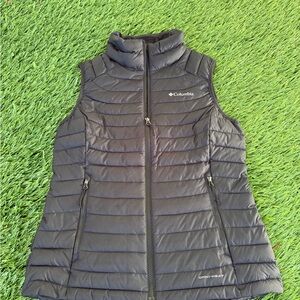 Columbia Women's Black Puffer Vest